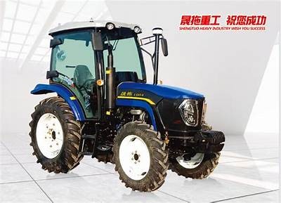 国产拖拉机拉土施工全过程视频，技术展示与实用技巧分享